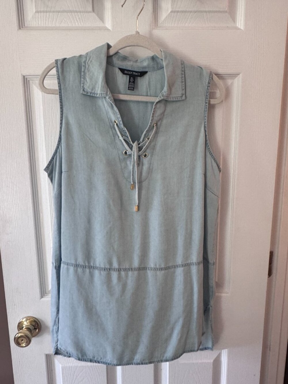 Ellen Tracy Sleeveless, Collared Tunic